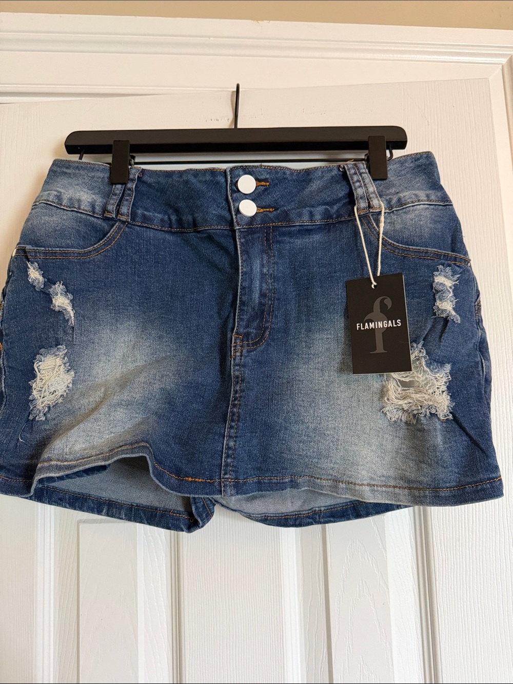 NWT Flamingals Distressed Denim Women’s Shorts Skirt